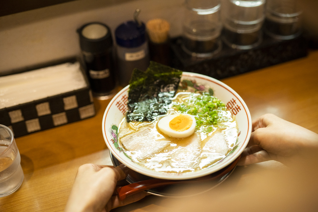 ラーメンに目が無い女性