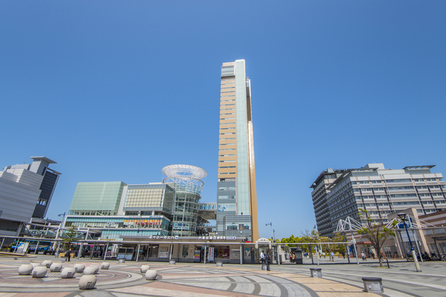 高松駅前広場