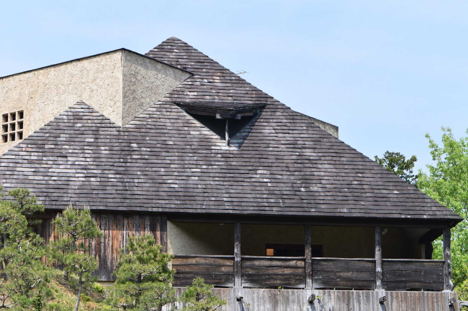 浜松市秋野不矩美術館