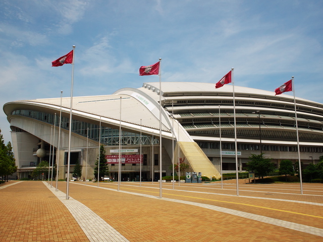 ノエビアスタジアム神戸（御崎公園球技場）