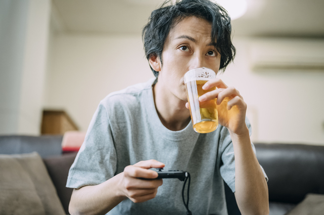 テレビ大好き、24歳のサラリーマン