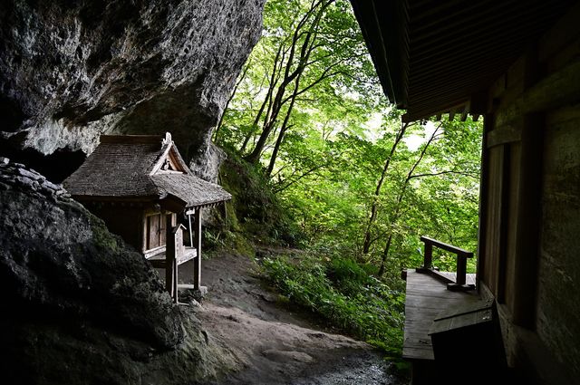 投入堂までの道のりは半端じゃなく厳しい