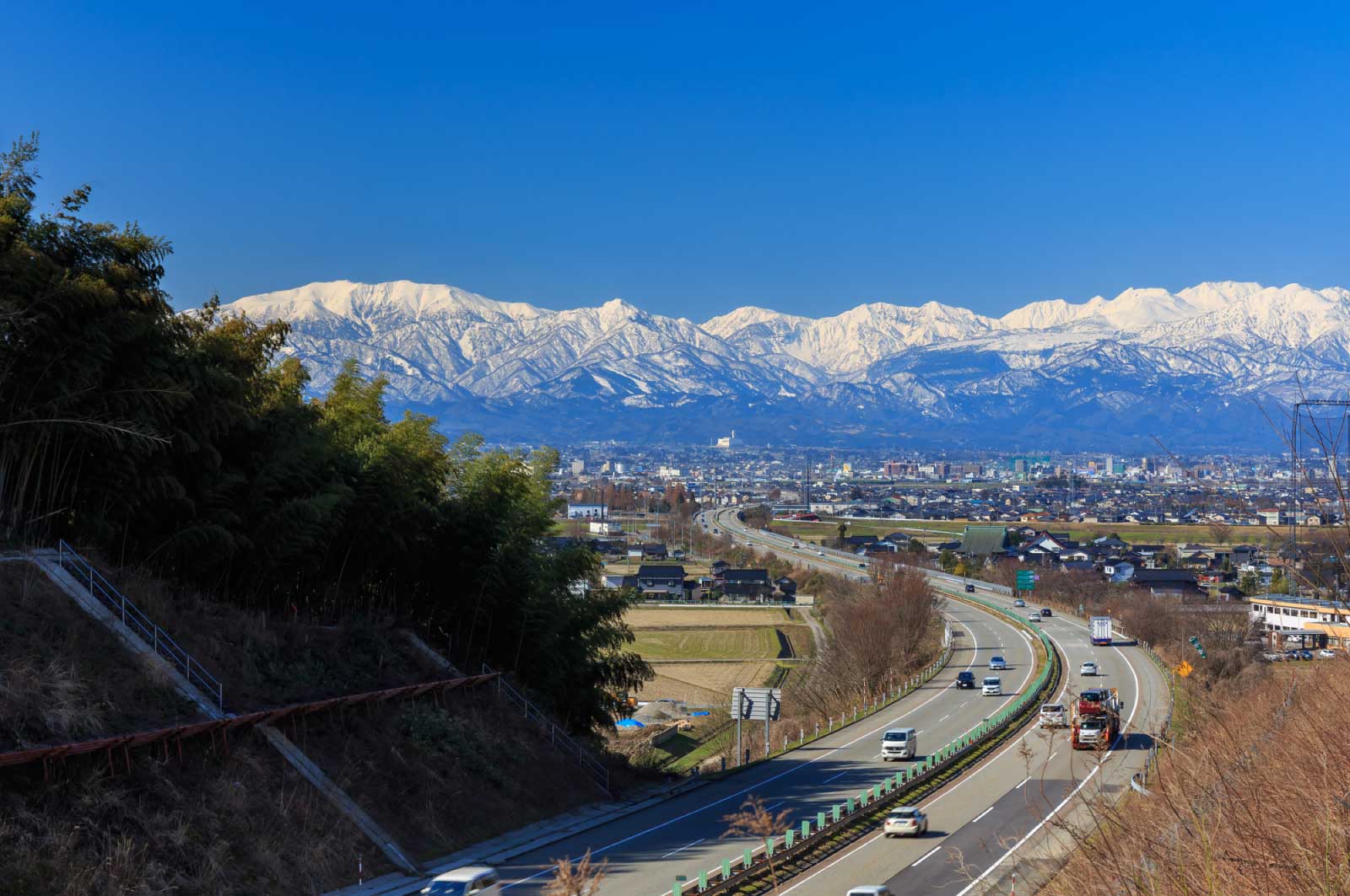 富山は車社会