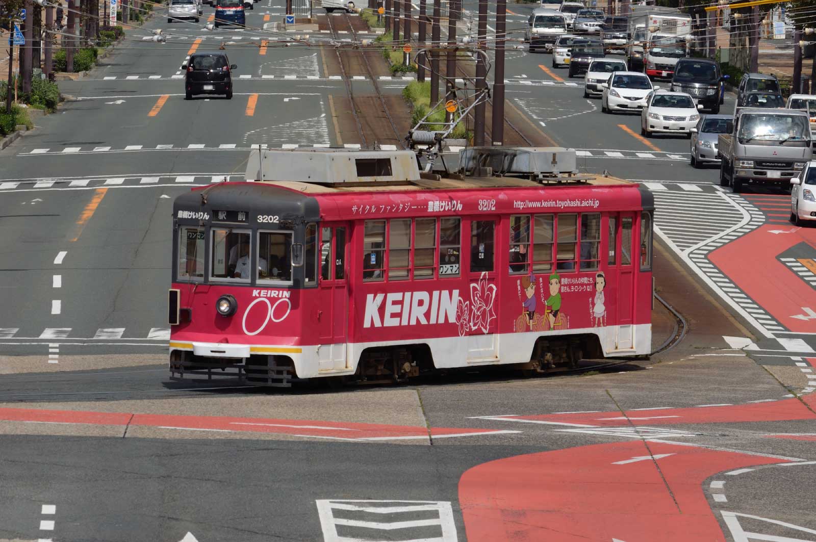 豊橋市でも、一時は路面電車の路線廃止などがあった