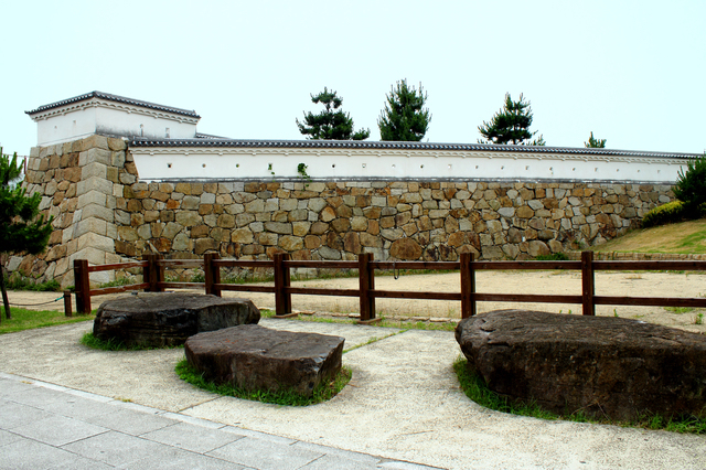 尼崎城・石垣の城壁