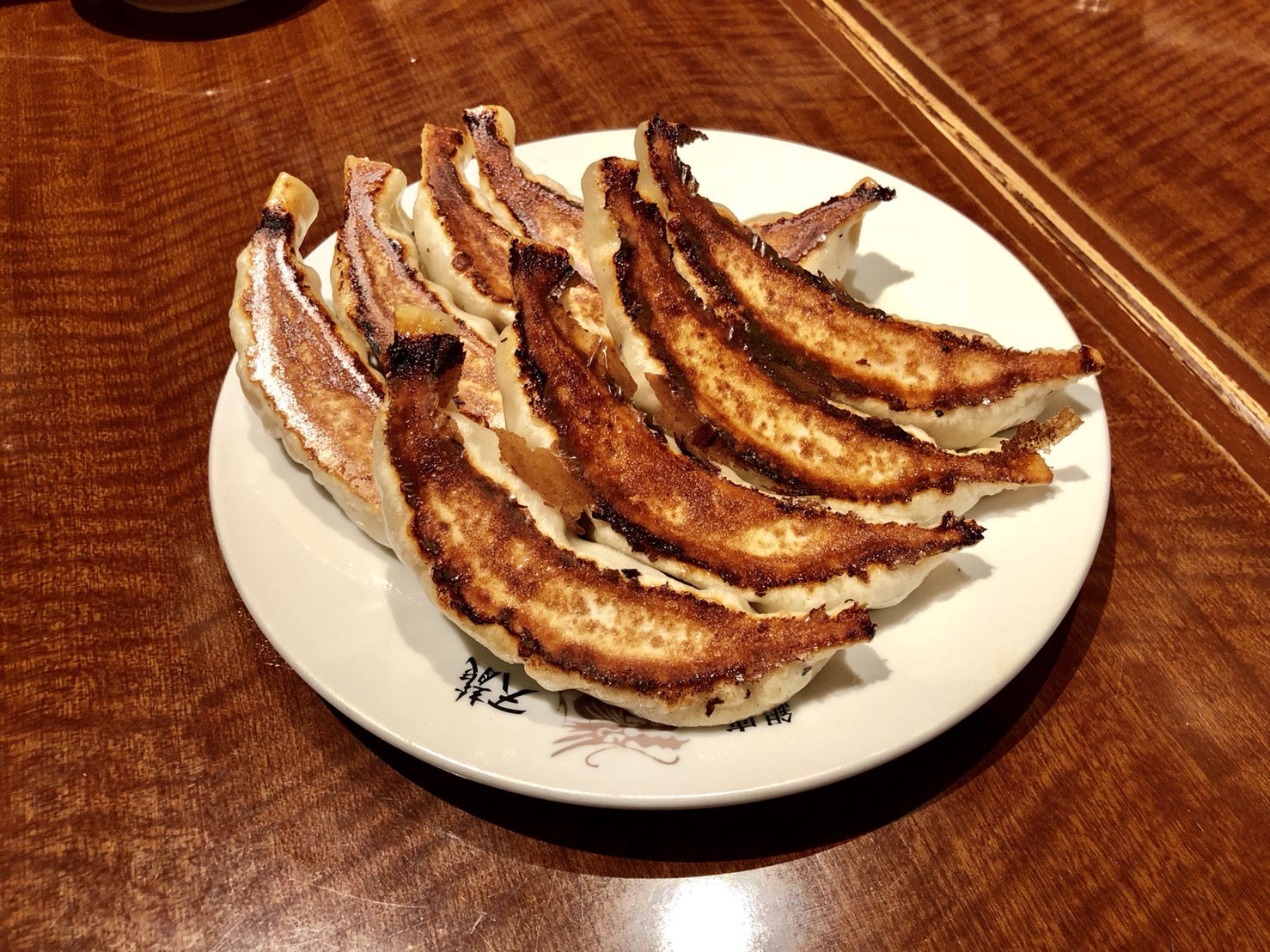 名物・ジャンボ焼き餃子