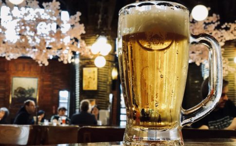 まずは、手始めの一杯。