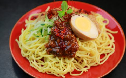 汁なし担担麺