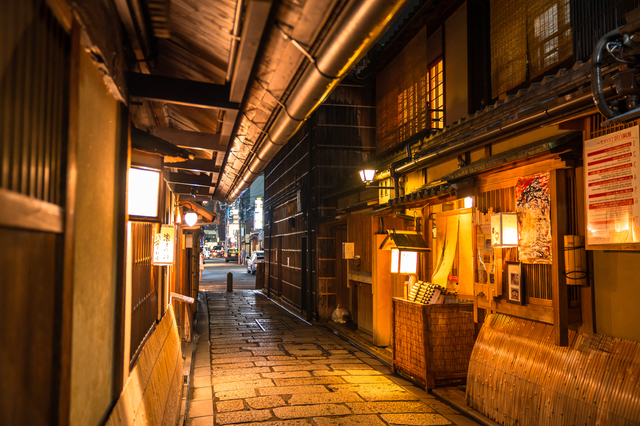 祇園白川の裏路地