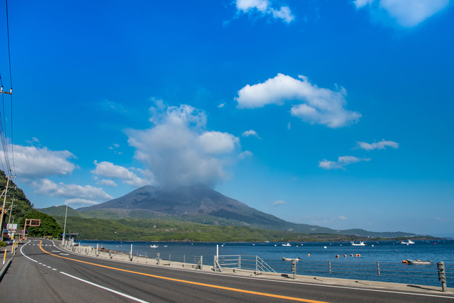 桜島へは鹿児島市内からすぐに行ける