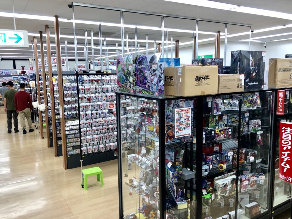 トレカや仮面ライダー系（ハードオフ 金沢諸江店）