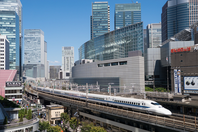 新幹線で東京へ