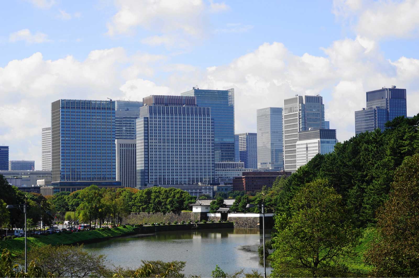 東京もかつては江戸城下で非常に栄えた町