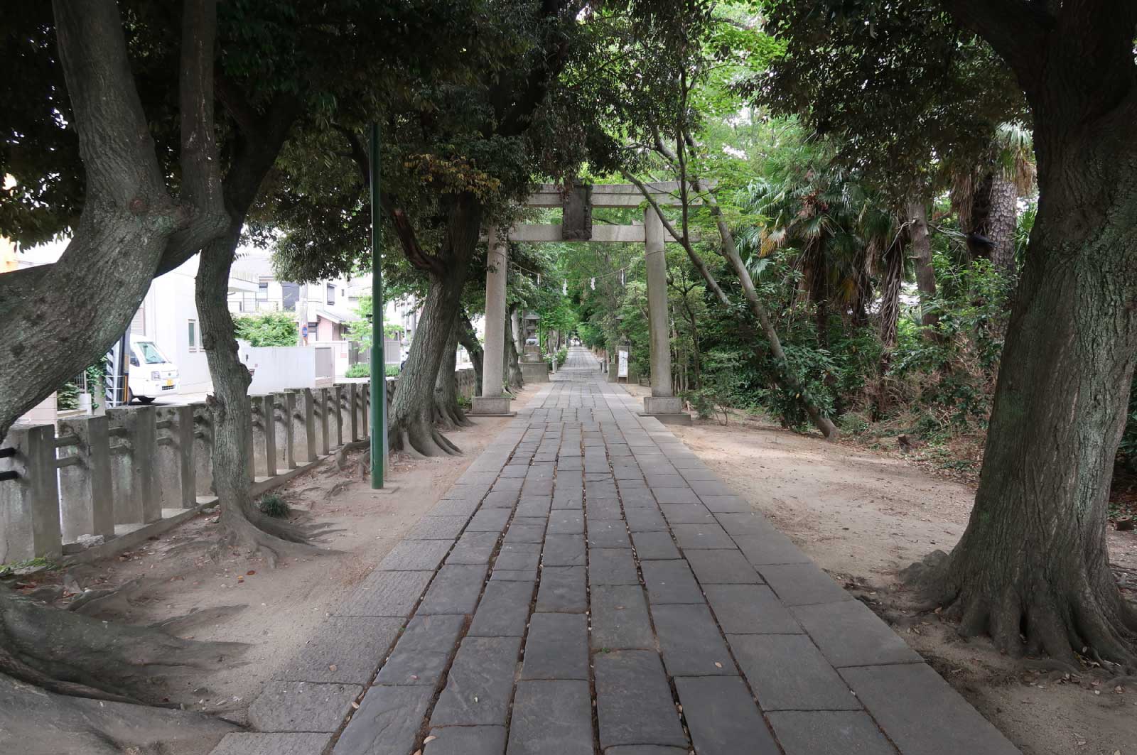 「旧官幣大社南洋神社鎮座跡地遥拝殿」も建立