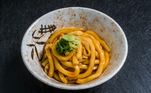 たまり醤油が特徴の伊勢うどん