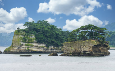 松島湾に浮かぶ美しい島（宮城）