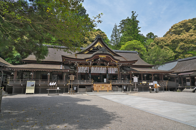 大神神社（拝殿）