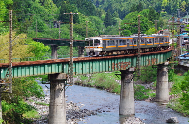 飯田線・渡らずの鉄橋