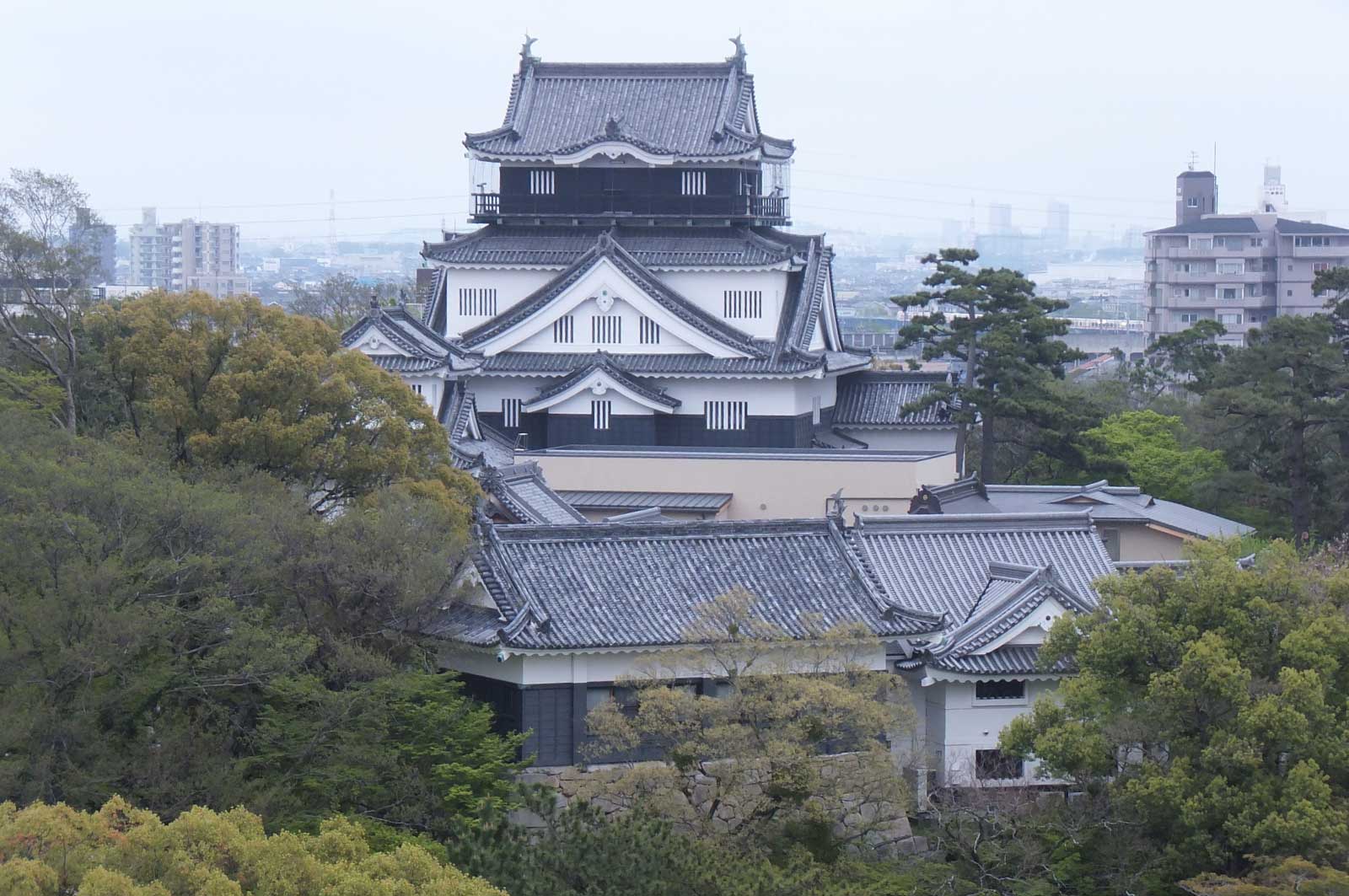 家康ゆかりの岡崎城