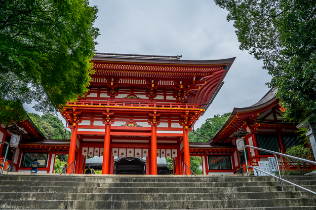 近江神宮(楼門)