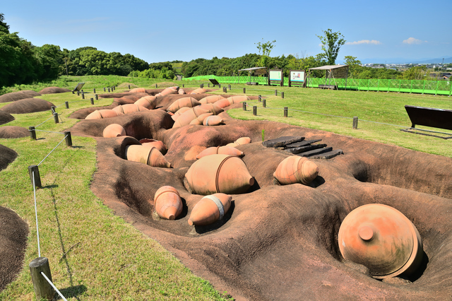 吉野ヶ里遺跡で発掘される土器