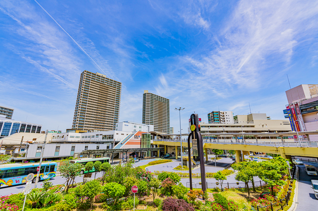 高槻駅前の風景