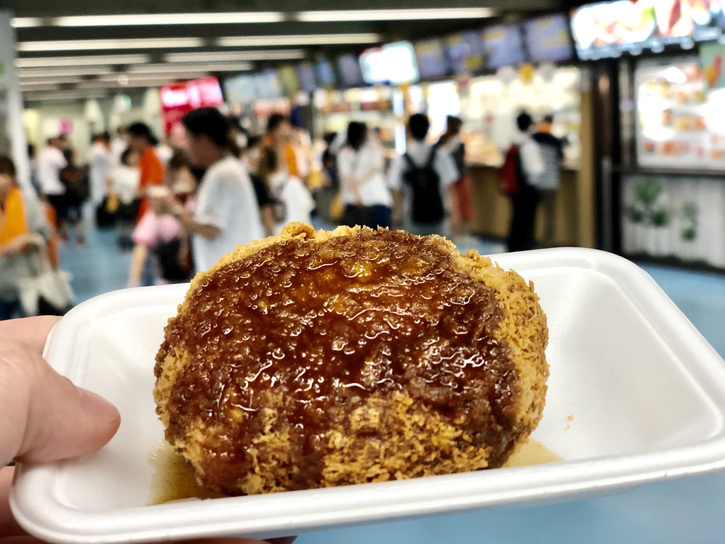 京都勝牛のメンチカツ