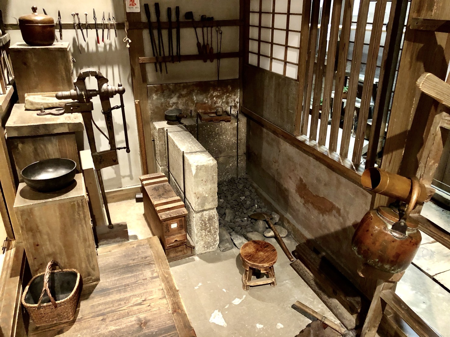 銅壺屋