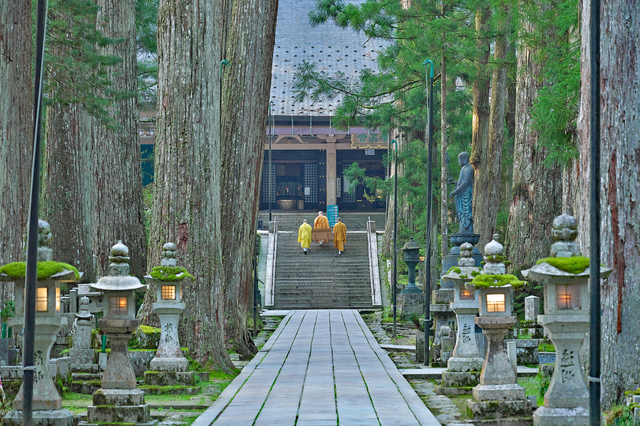 金剛峯寺（奥の院）