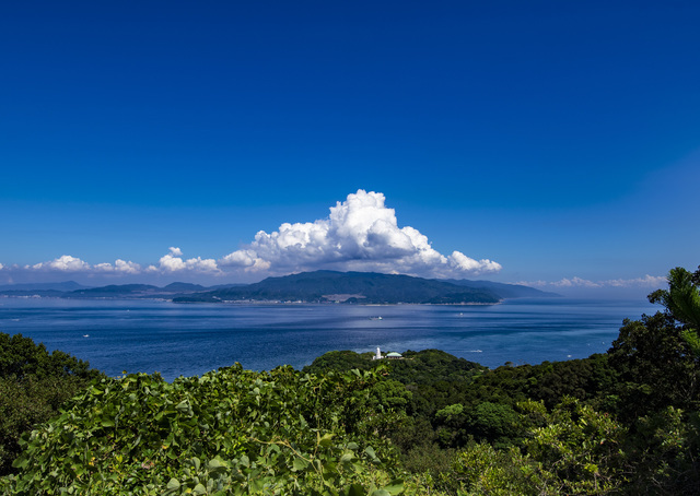 入道雲と和歌山の友ヶ島