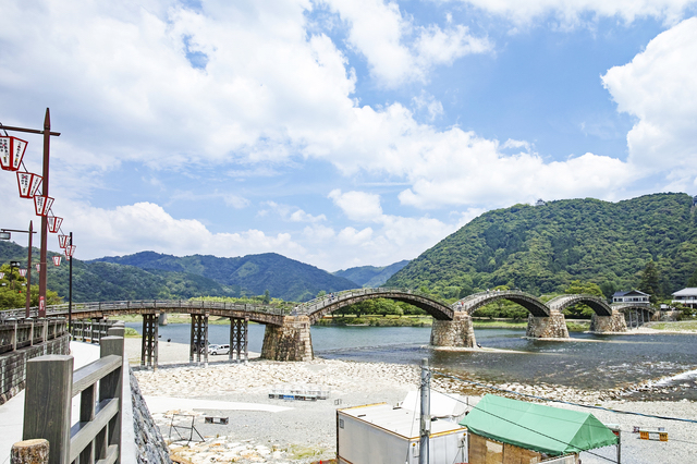 錦帯橋と岩国城