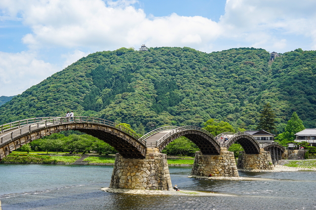 自然と一体となった錦帯橋