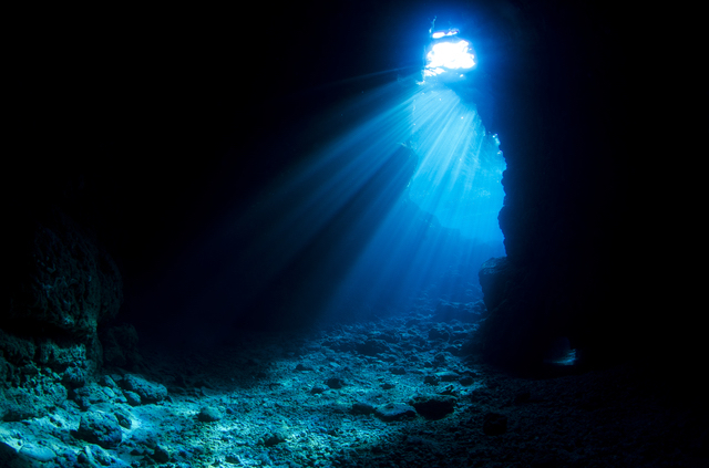 青の洞窟（沖縄）