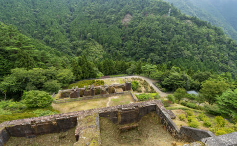 東平