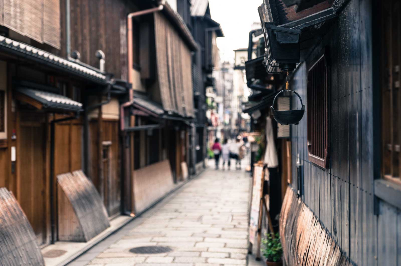 京都・祇園の路地裏