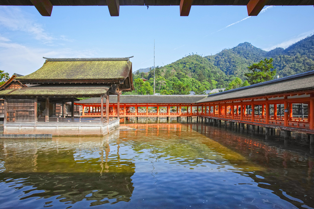 厳島神社の西廻廊