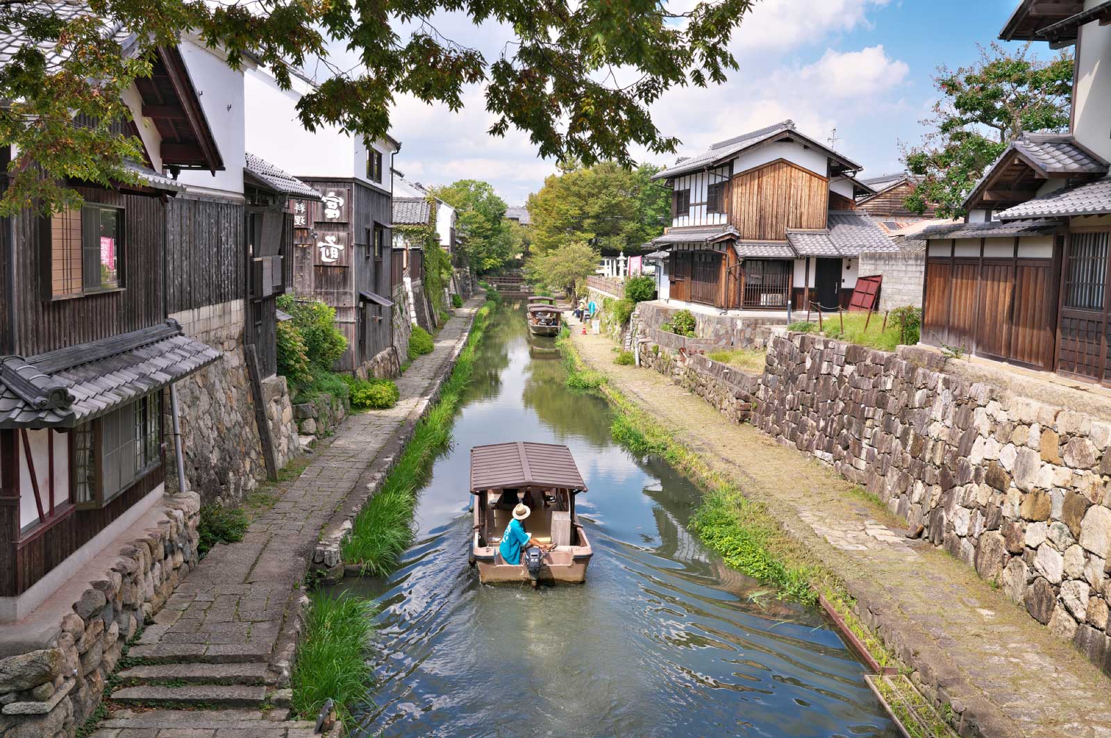 昔ながらの日本的な文化だったり街並み