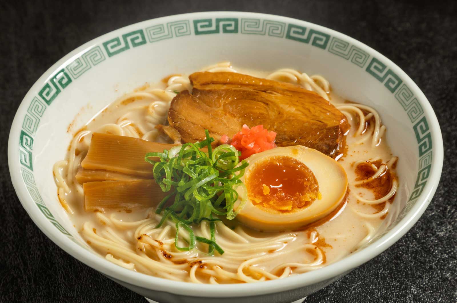 とんこつラーメン