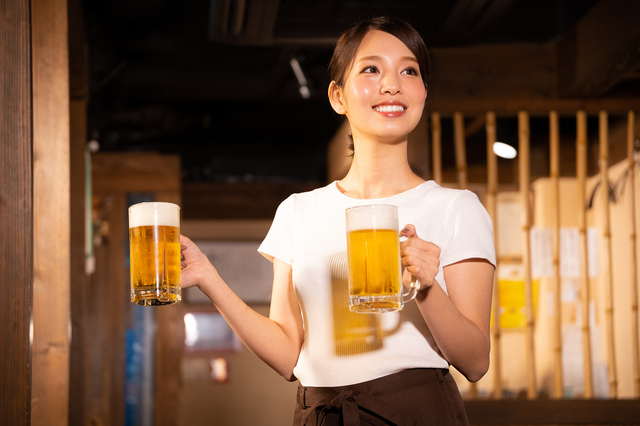 サークルの飲み会があちこちで開催