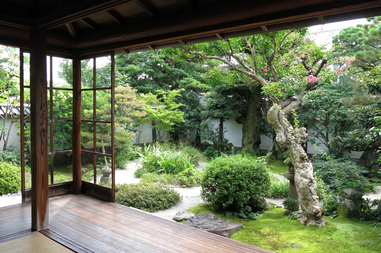 小泉八雲旧居の庭