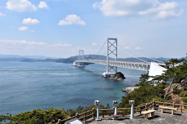 大鳴門橋