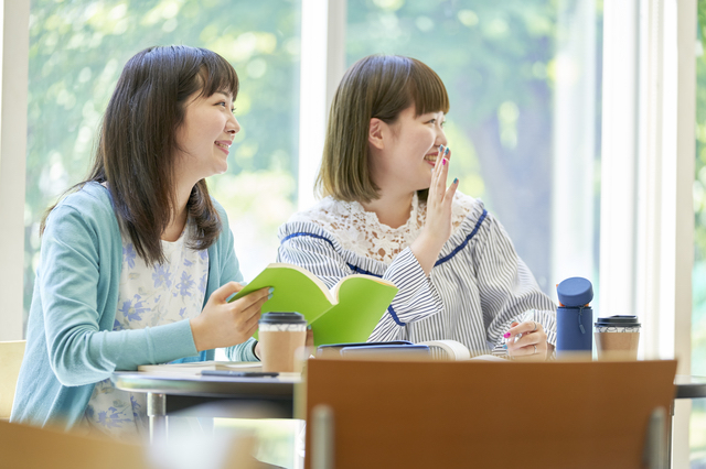 女子大生の友達