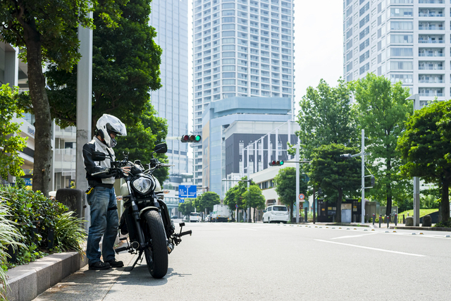 カワサキのバイクで神戸を走る