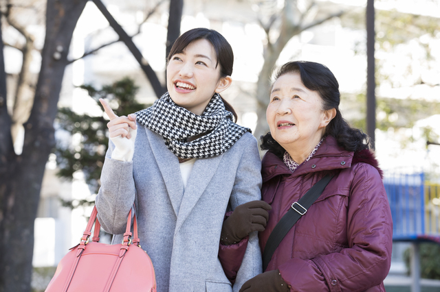 60代の母親とお出かけ