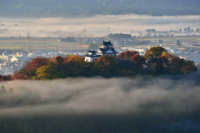 天空の城（越前大野城）