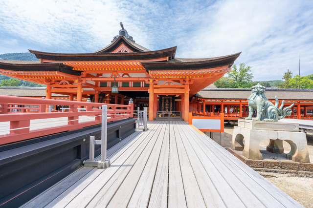 厳島神社（広島）