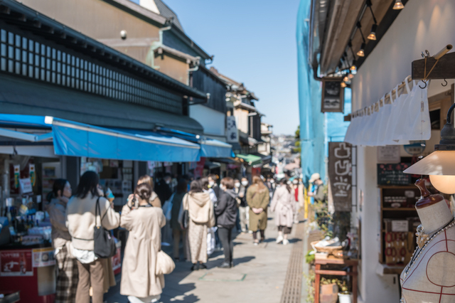 弁財天仲見世通り（神奈川）