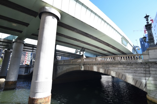 日本橋（東京）と日本橋側