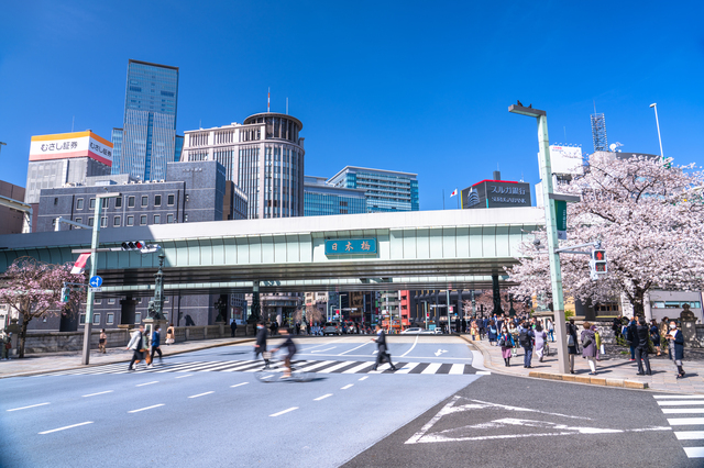 桜が咲く、東京・日本橋