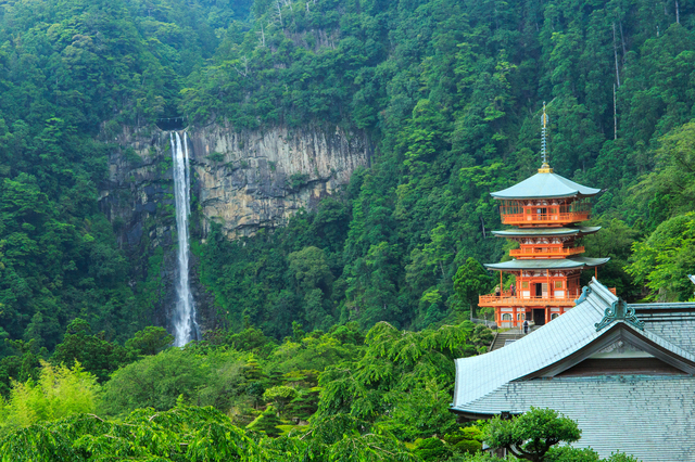 熊野那智大社と滝